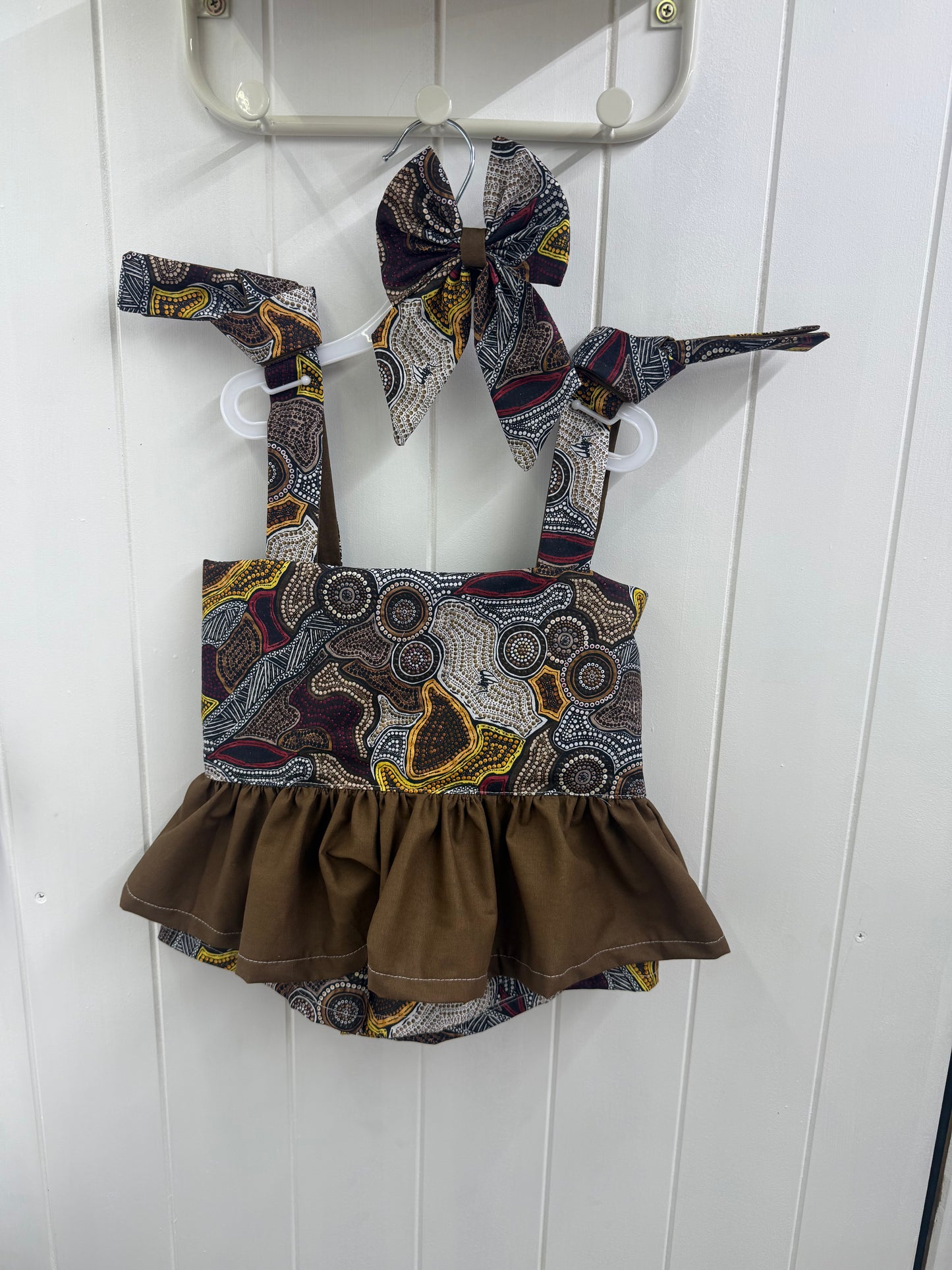 Tie Up Frill Top, Shorts & Bow Clip Sets (Size 1 to 5)