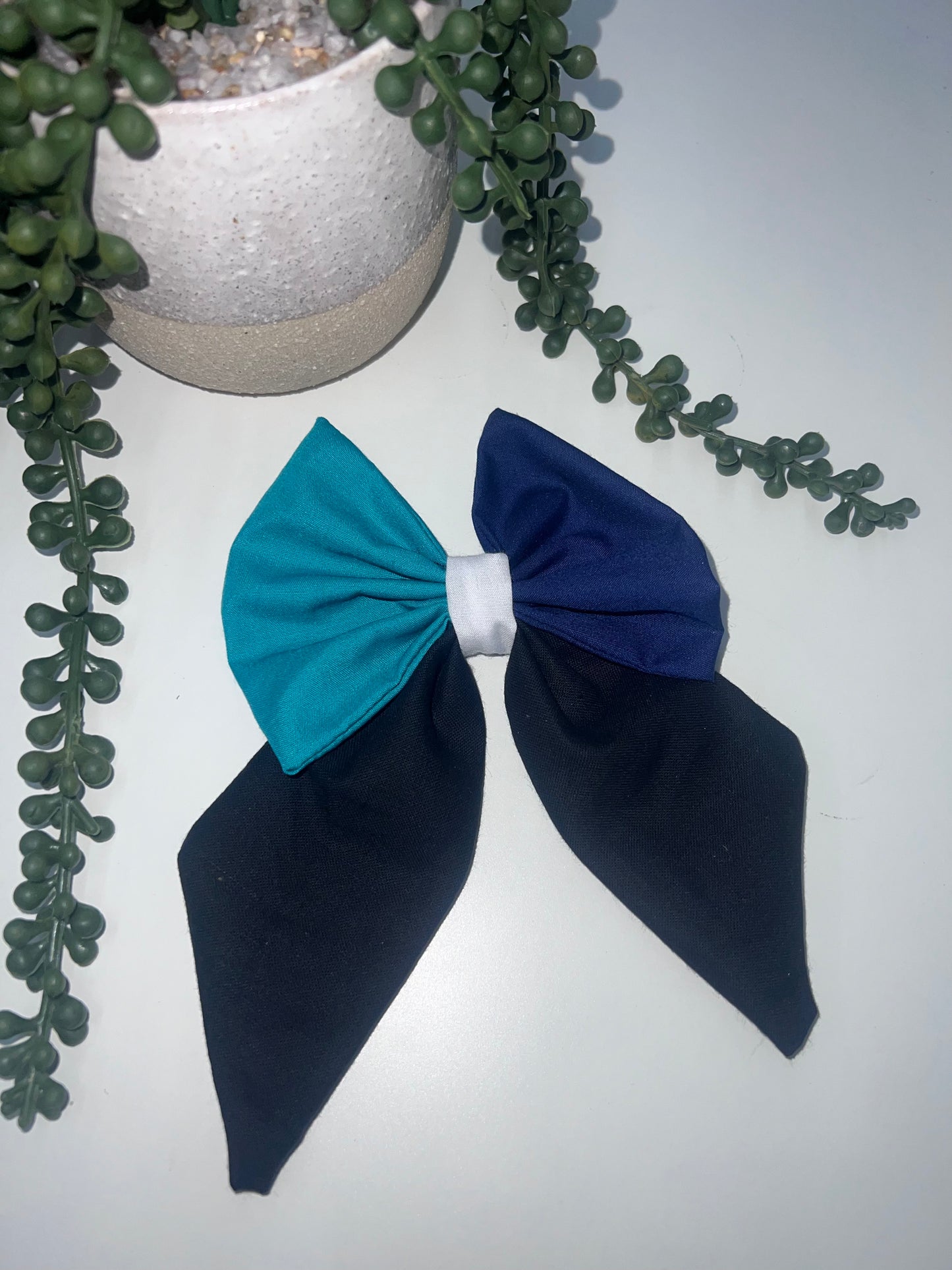 NAIDOC Bow Clips