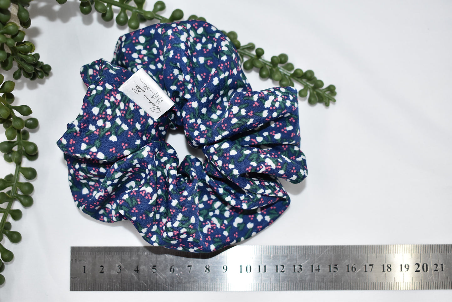 Medium Scrunchies