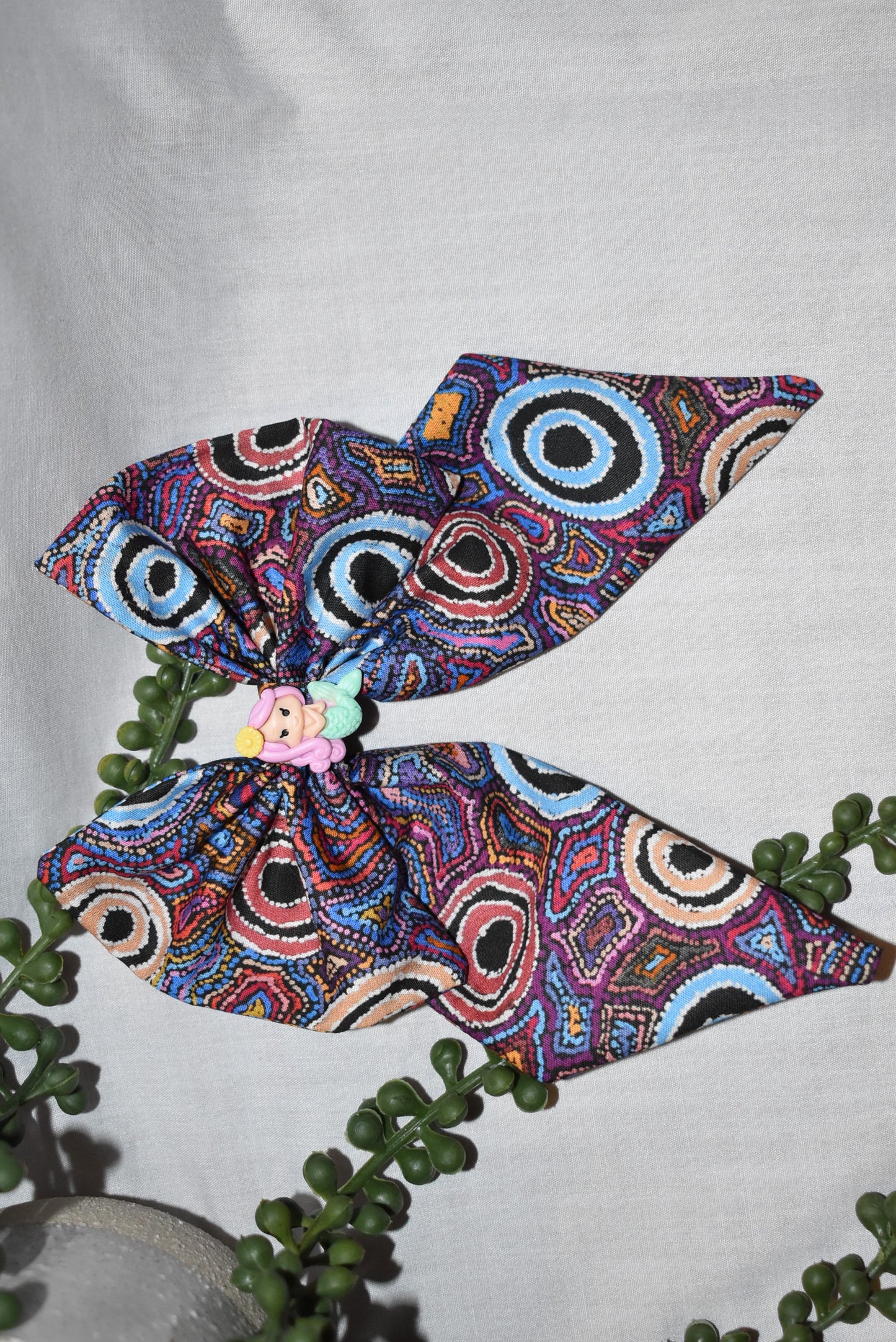 Yumari Jukurrpa (Yumari Dreaming) Aboriginal Bow Clips