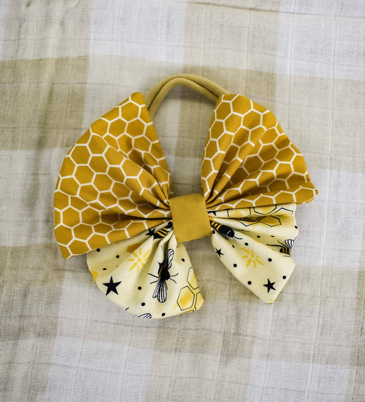 Bee Hive Gift Set (3-6mth)